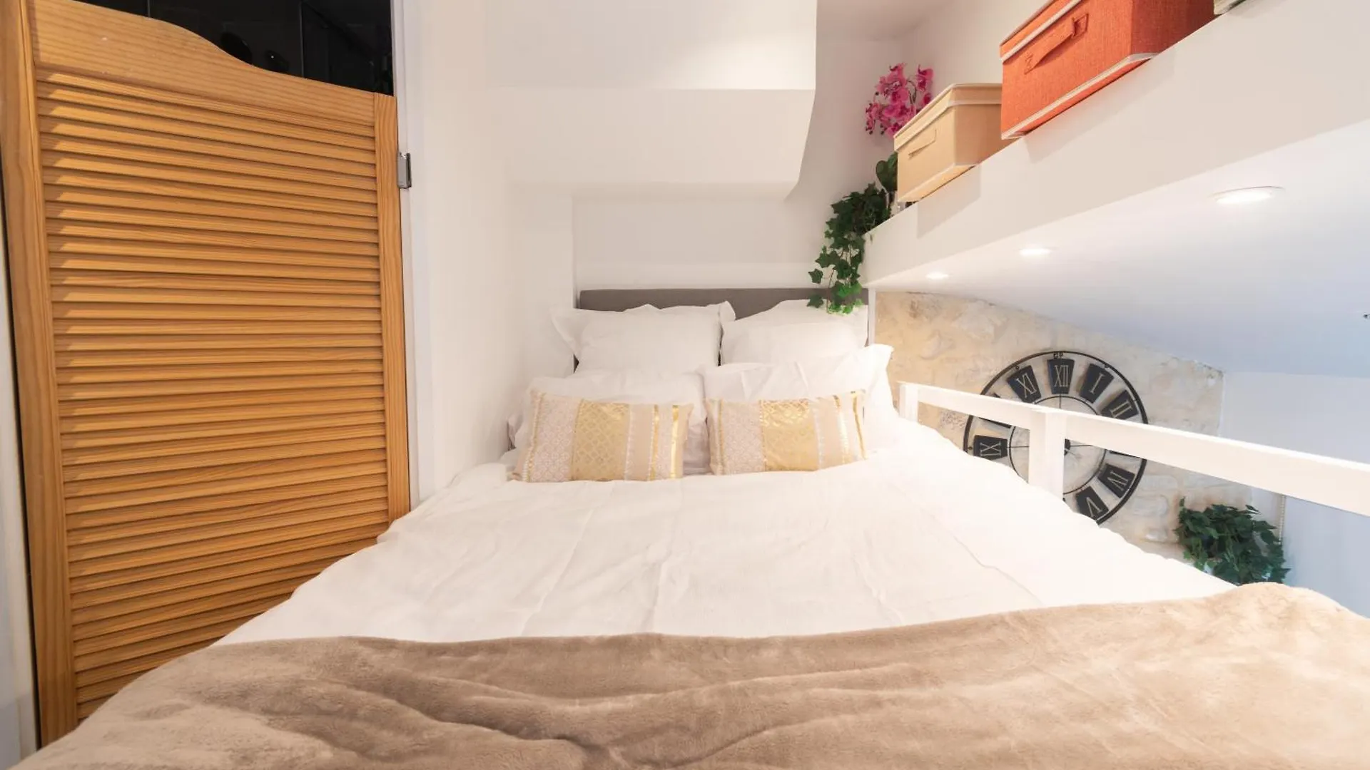 Daire Duplex Parisien Charmant Metro13 Fransa